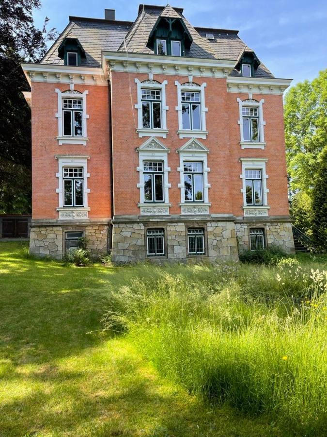 Vogtlandperle Apartamento Oelsnitz Exterior foto